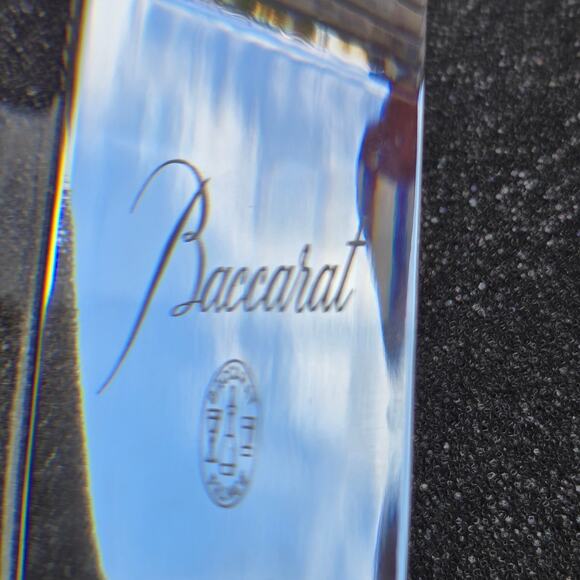 Baccarat Crystal Ribbed Grooved Cube Block Paperweight Display w/Original Box - Picture 6 of 13